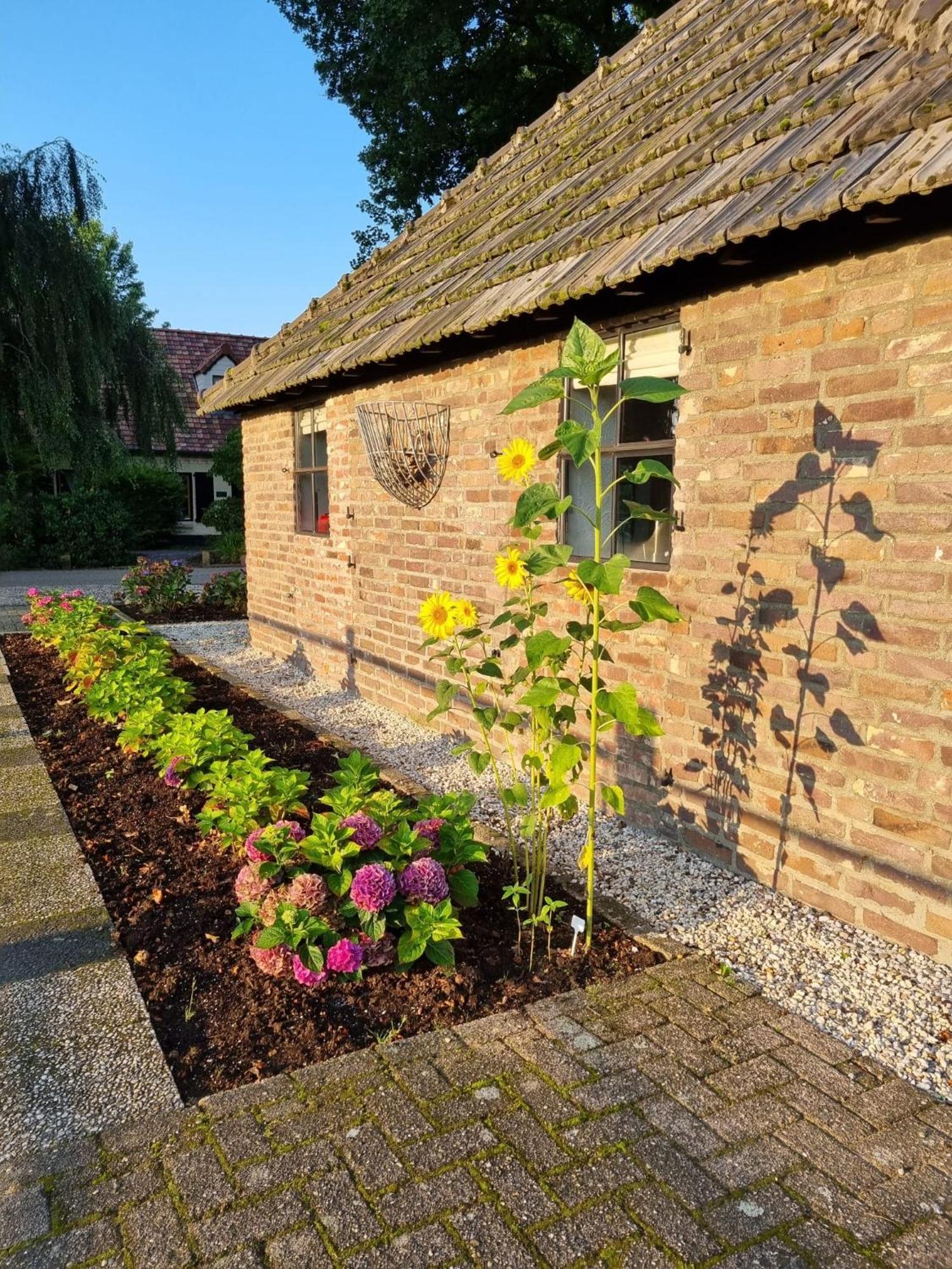 Huisje Schouwenberg Swalmen Buitenkant foto